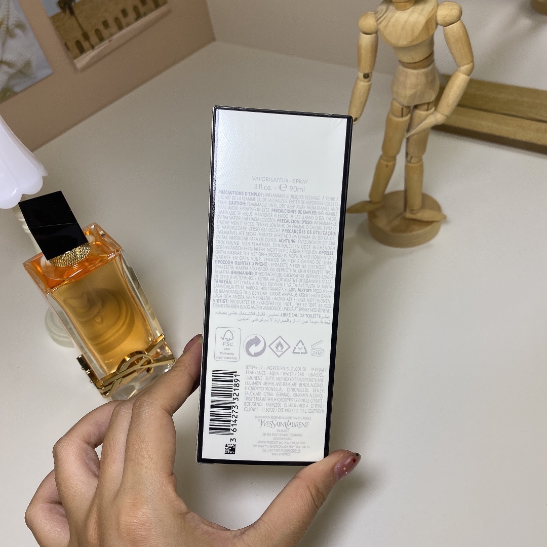 Saint Laurent perfume